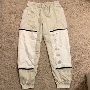 Nike sports wear, sweat pants